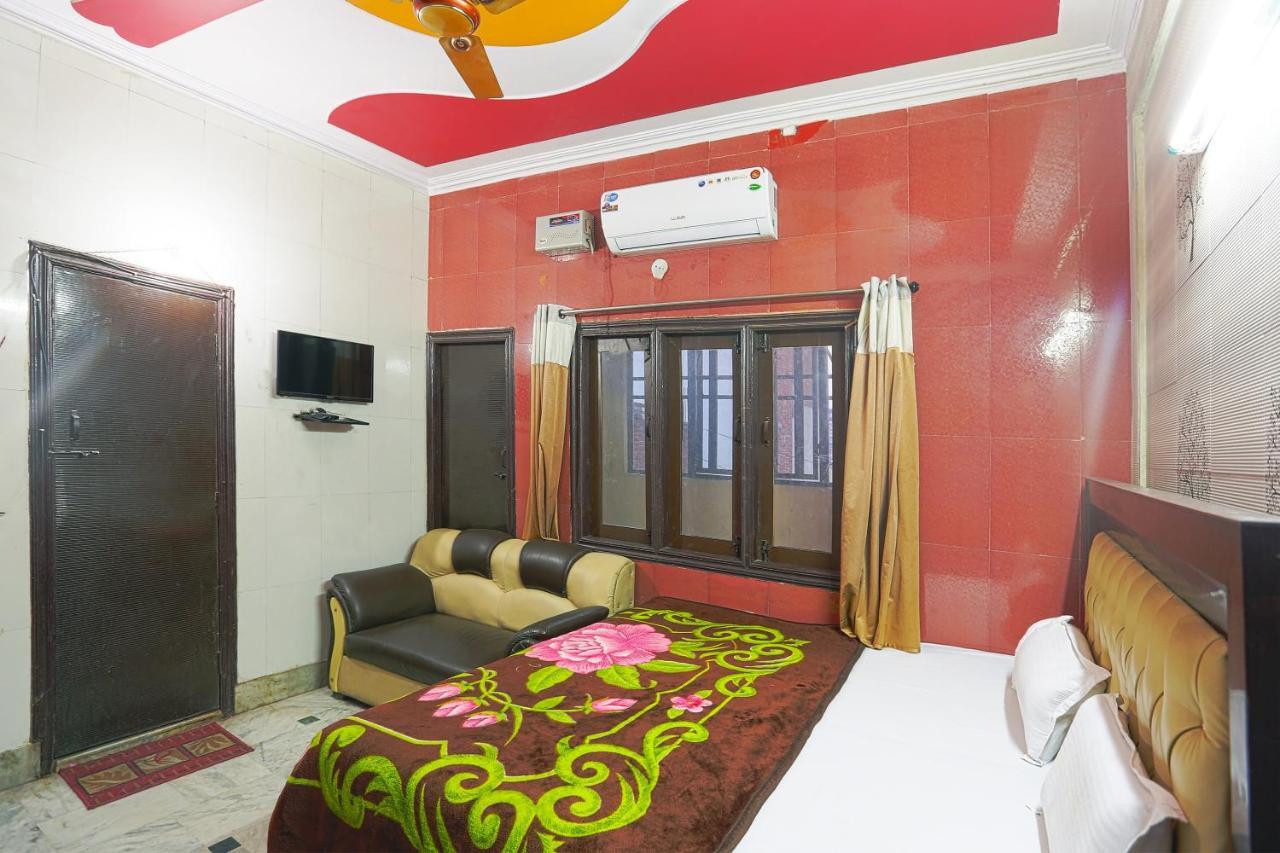 Spot On 43436 Hotel Mannat Spot Moradabad Eksteriør bilde