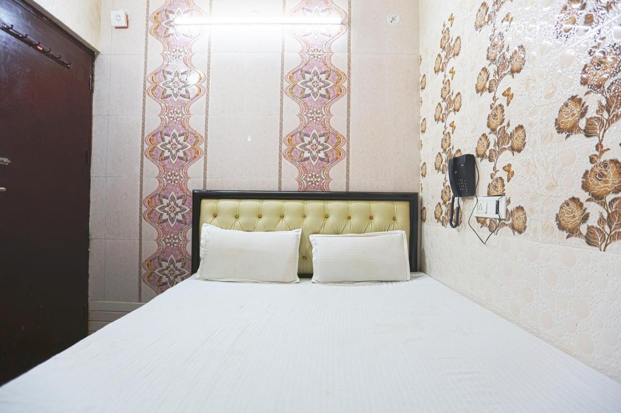 Spot On 43436 Hotel Mannat Spot Moradabad Eksteriør bilde